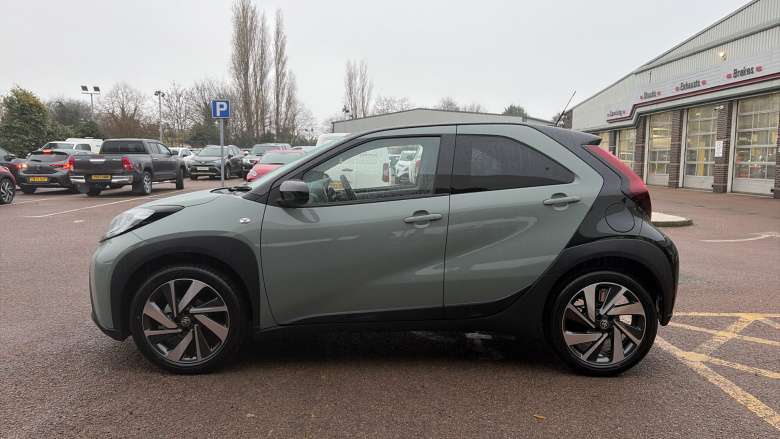 Toyota Aygo X 1.0 VVT-i Edge 5dr Petrol Hatchback